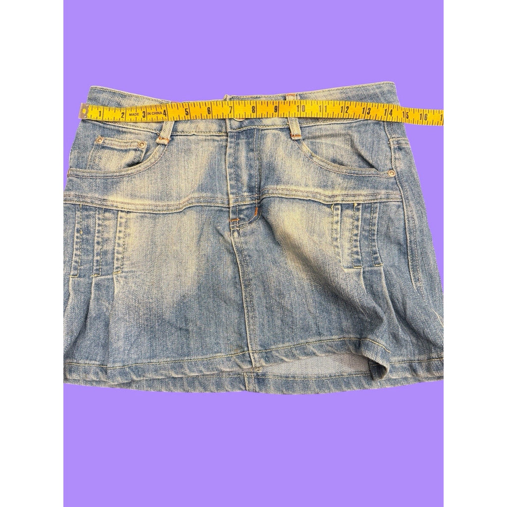 Y2K Denim Mini skirt with pleats embroidered pocket design size EUR 36 (us 4)