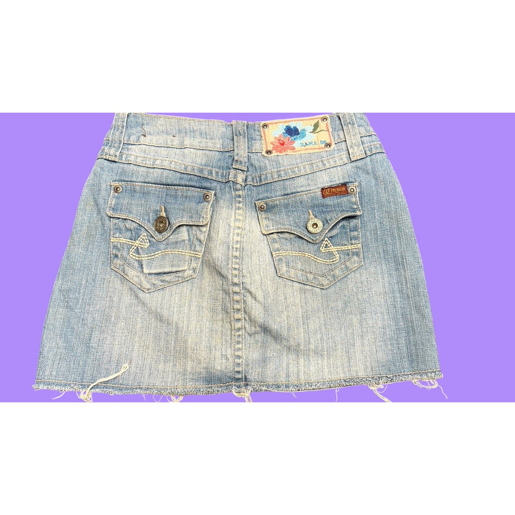 Zana Di Denim Y2K Mini Skirt Floral Embroidered Distressed Raw Hem Juniors 0