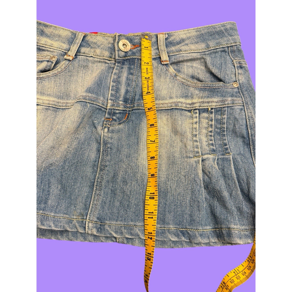 Y2K Denim Mini skirt with pleats embroidered pocket design size EUR 36 (us 4)