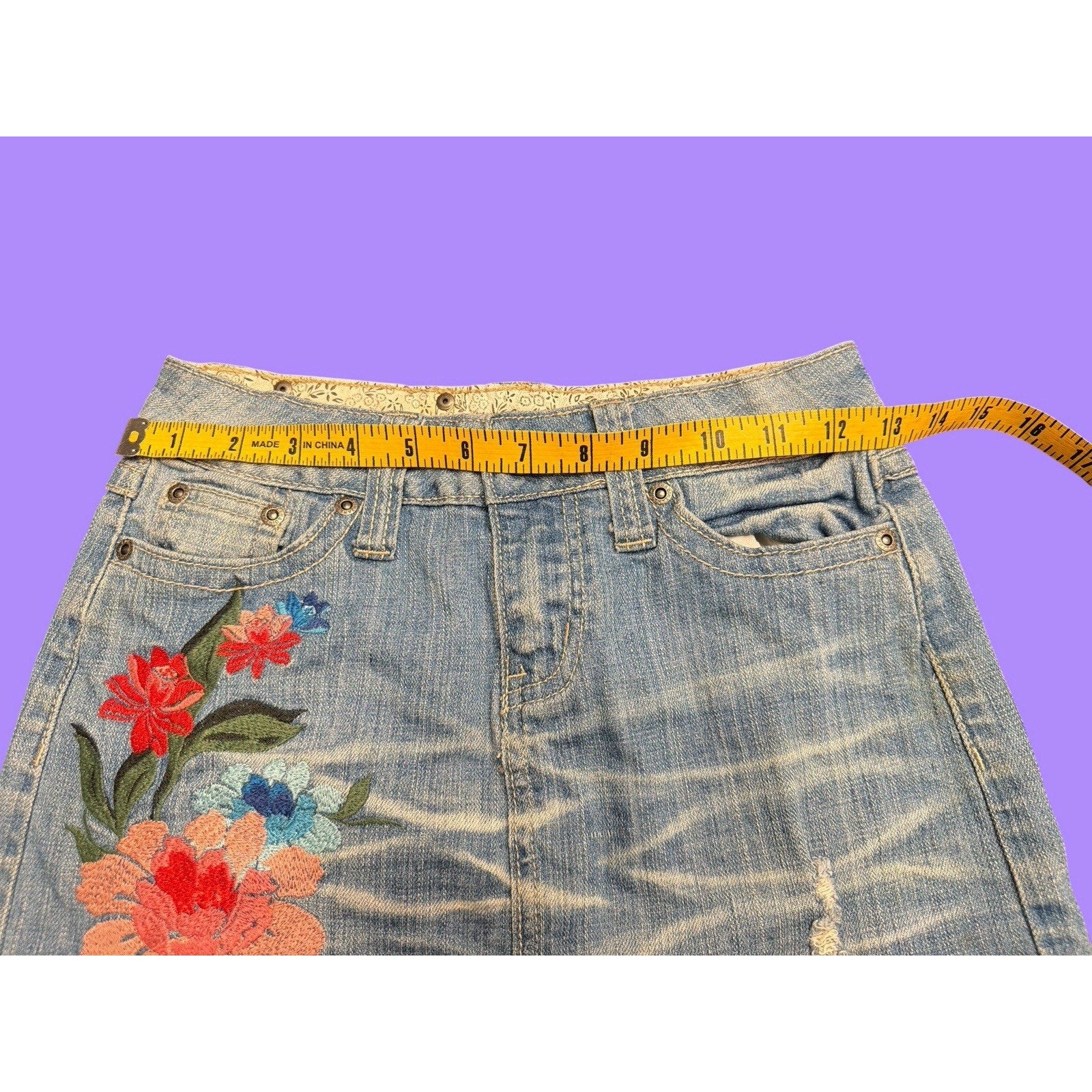 Zana Di Denim Y2K Mini Skirt Floral Embroidered Distressed Raw Hem Juniors 0