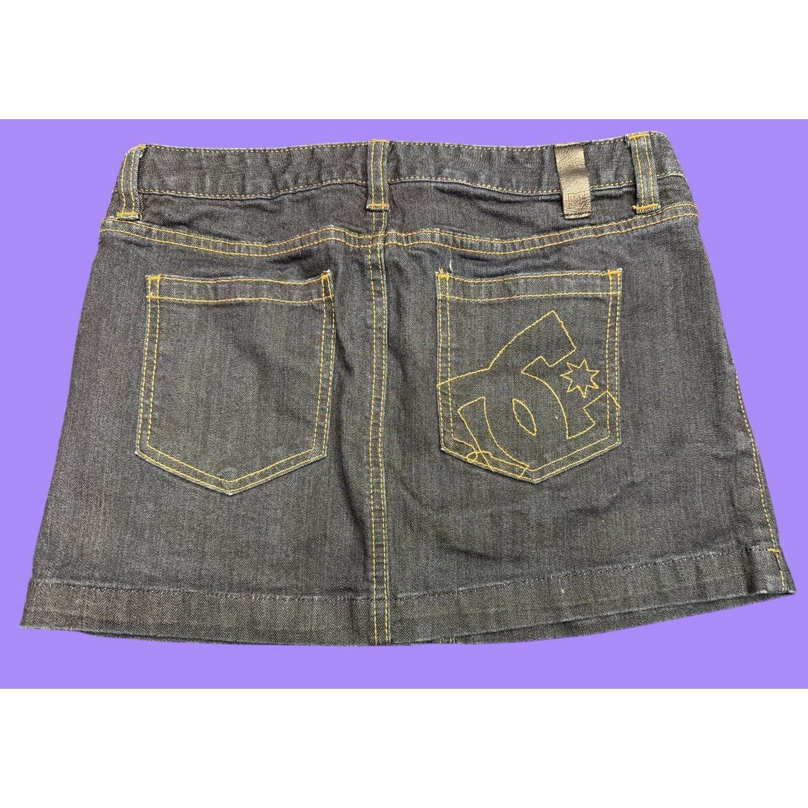DC Denim logo Mini Skirt Skater Y2K Vintage - Size 27
